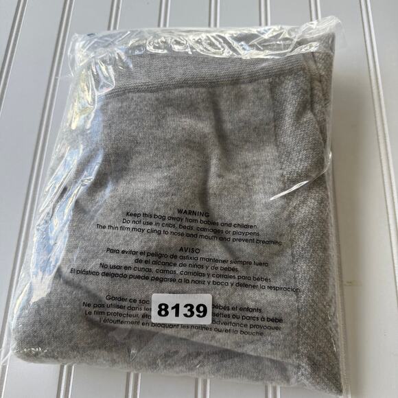 Tahari Cashmere Gray Pants size XL - Picture 11 of 11